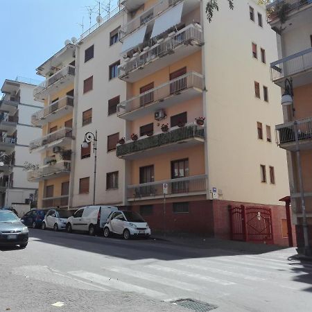 Madima Apartment Sorrento Bagian luar foto