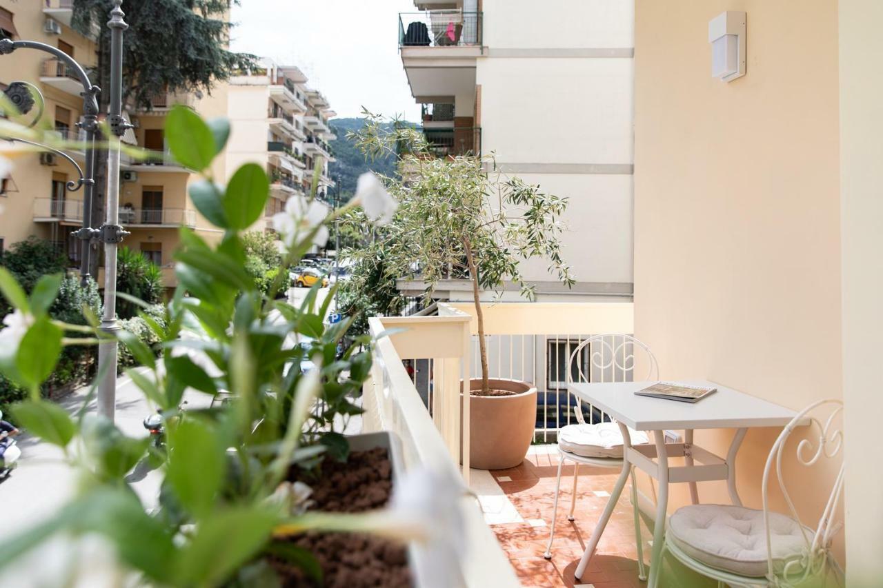 Madima Apartment Sorrento Bagian luar foto
